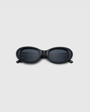 Load image into Gallery viewer, BLUE ELEPHANT Dind Sunglasses Black
