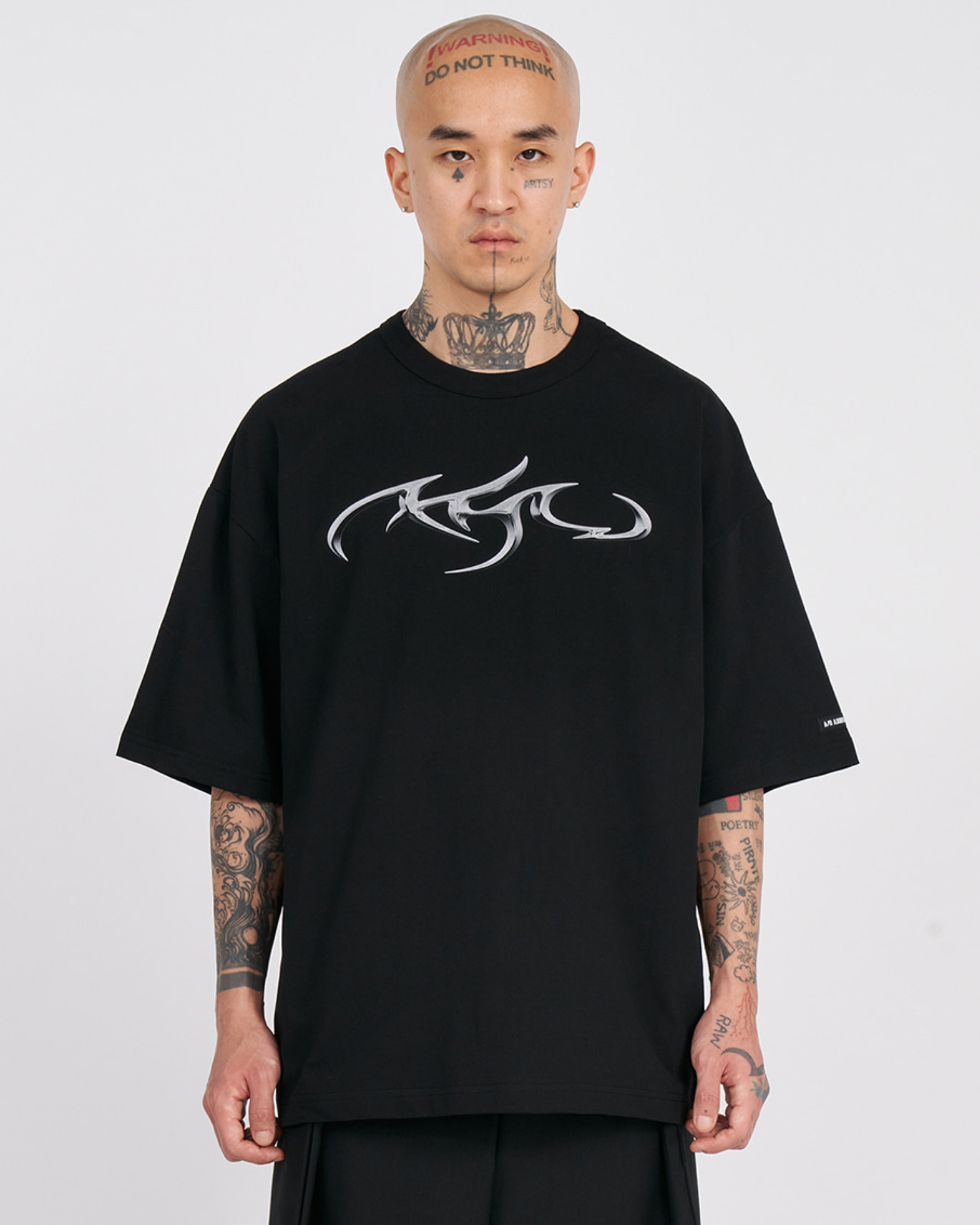 【AJO AJOBYAJO】23SS★ Tribal AJO T-Shirt AJOBYAJO Tribal AJO T-Shirt Black – HYPNOTISE