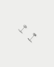 Load image into Gallery viewer, OOO Mini Polaris SS Earrings Silver
