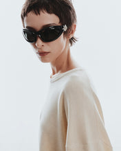 将图片加载到图库查看器，Adlielos Grid Round Neck Knit Ivory
