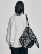 Load image into Gallery viewer, AJOBYAJO Bandana Drawsting Bag Black
