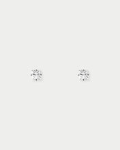 Load image into Gallery viewer, OOO Square Diamante SS Studs
