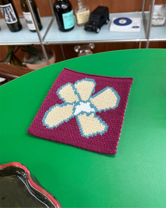 UNALLOYED Flower Knit Coaster Magenta