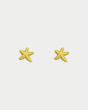 Load image into Gallery viewer, OOO Starfish SS Earrings Gold
