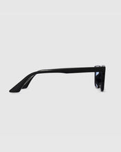 Load image into Gallery viewer, BLUE ELEPHANT Calla-S Sunglasses Black-Blue Tint
