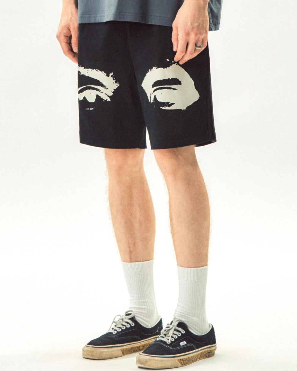 Tee Library Watching Pique Shorts Black