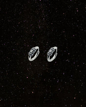 Load image into Gallery viewer, OOO Tribal SS Hoop Earrings Silver
