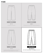 Load image into Gallery viewer, AJOBYAJO Multi Lace Trim One Tuck Track Pants Black
