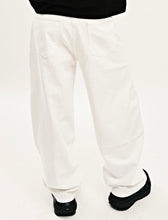 Load image into Gallery viewer, DWSE Balloon Denim Wide Pants White
