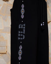 将图片加载到图库查看器，UNALLOYED Gemstone Sweat Shorts Black
