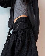 Load image into Gallery viewer, PLASMA SPHERE Freeze Pocket Belt Bag Black

