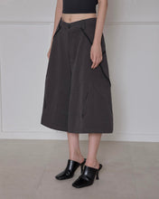 将图片加载到图库查看器，FLARE UP Asymmetrical Bermuda Shorts Charcoal
