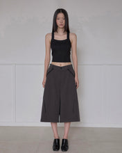 将图片加载到图库查看器，FLARE UP Asymmetrical Bermuda Shorts Charcoal

