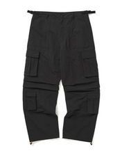 Load image into Gallery viewer, WKNDRS Mountain Cargo Pants Black
