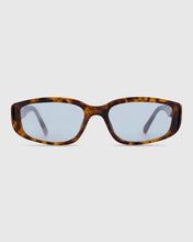 将图片加载到图库查看器，BLUE ELEPHANT Viro Sunglasses Leopard
