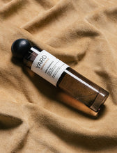 Load image into Gallery viewer, YARD Organic Home Fragrance Vintage Suede
