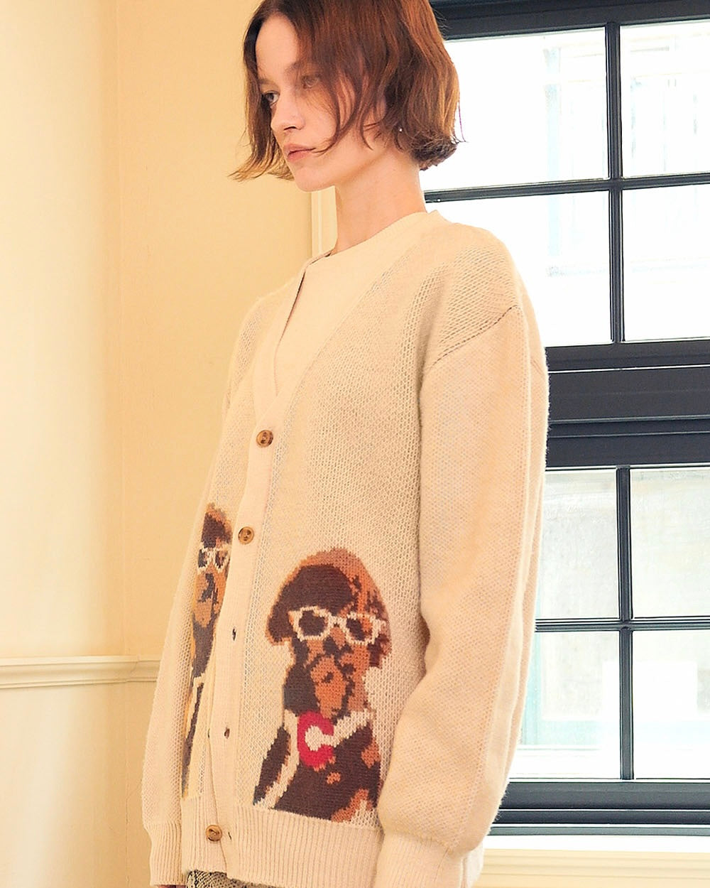 ILP Utopia Dog Brush Detail V-Neck Cardigan Ivory