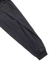 Load image into Gallery viewer, AJOBYAJO Tulip Nylon Top Black
